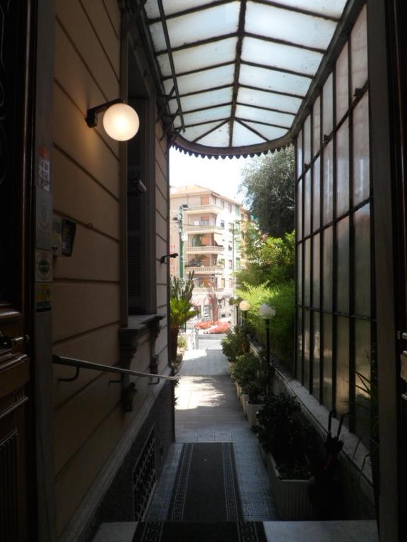 Hotel Liberty Sanremo Exterior foto